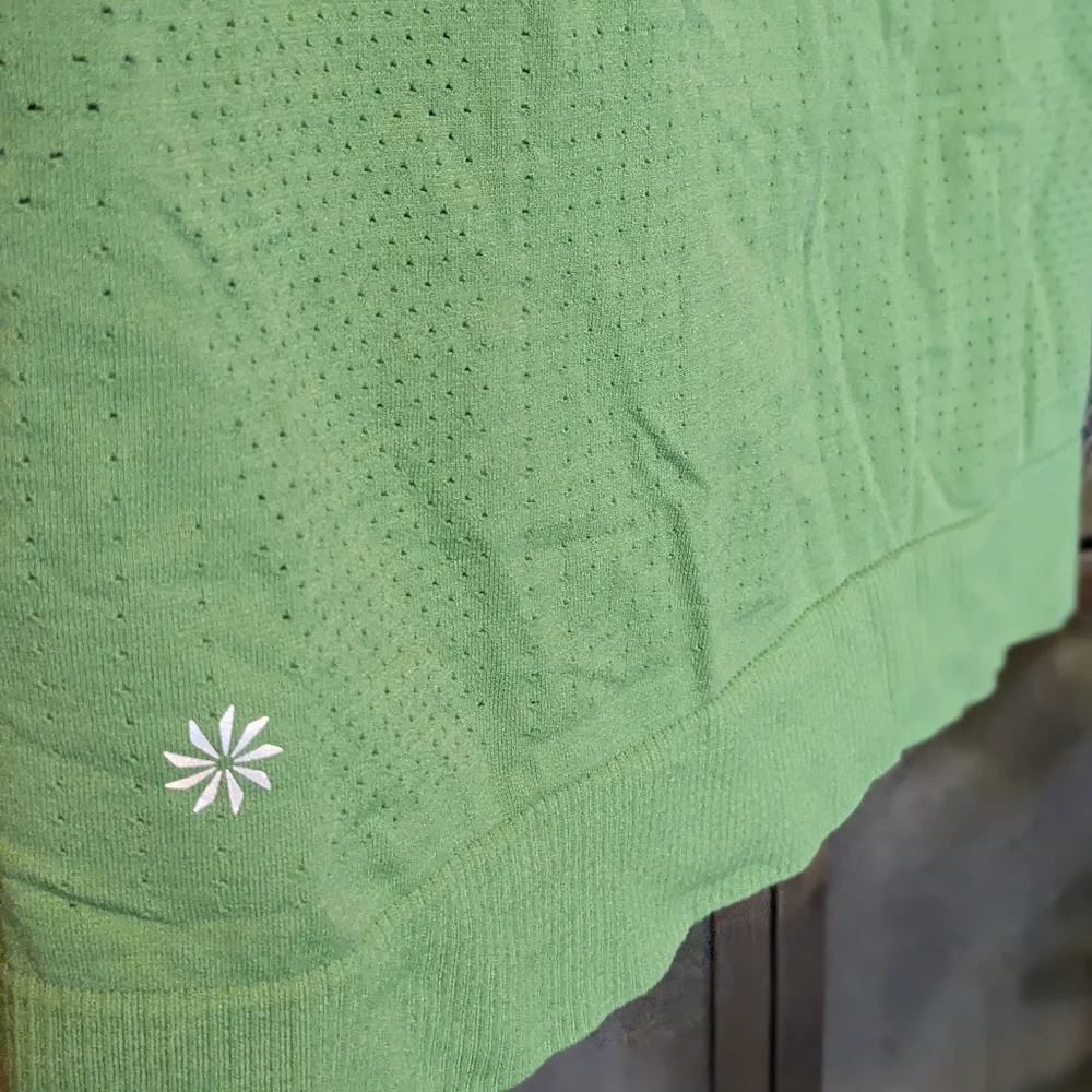 Athleta Performance Tank - Picture 4 of 5